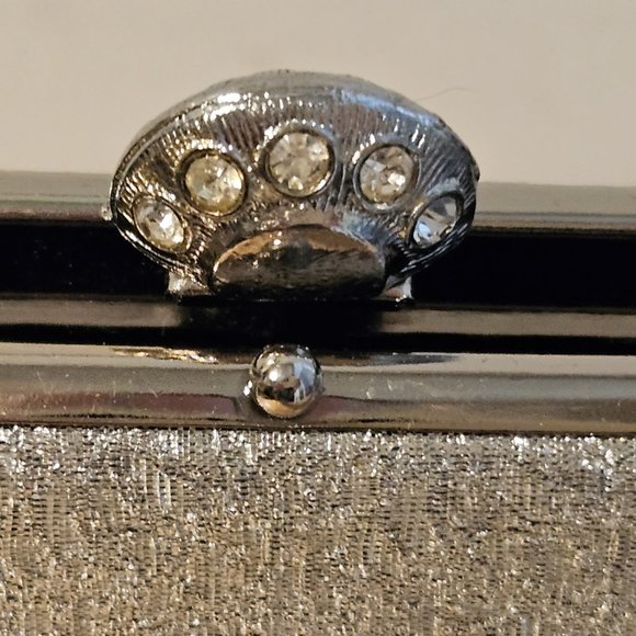 Small Silver Sparkle Evening Wear Handbag Clutch Purse Rhinestone Closure - Picture 3 of 5